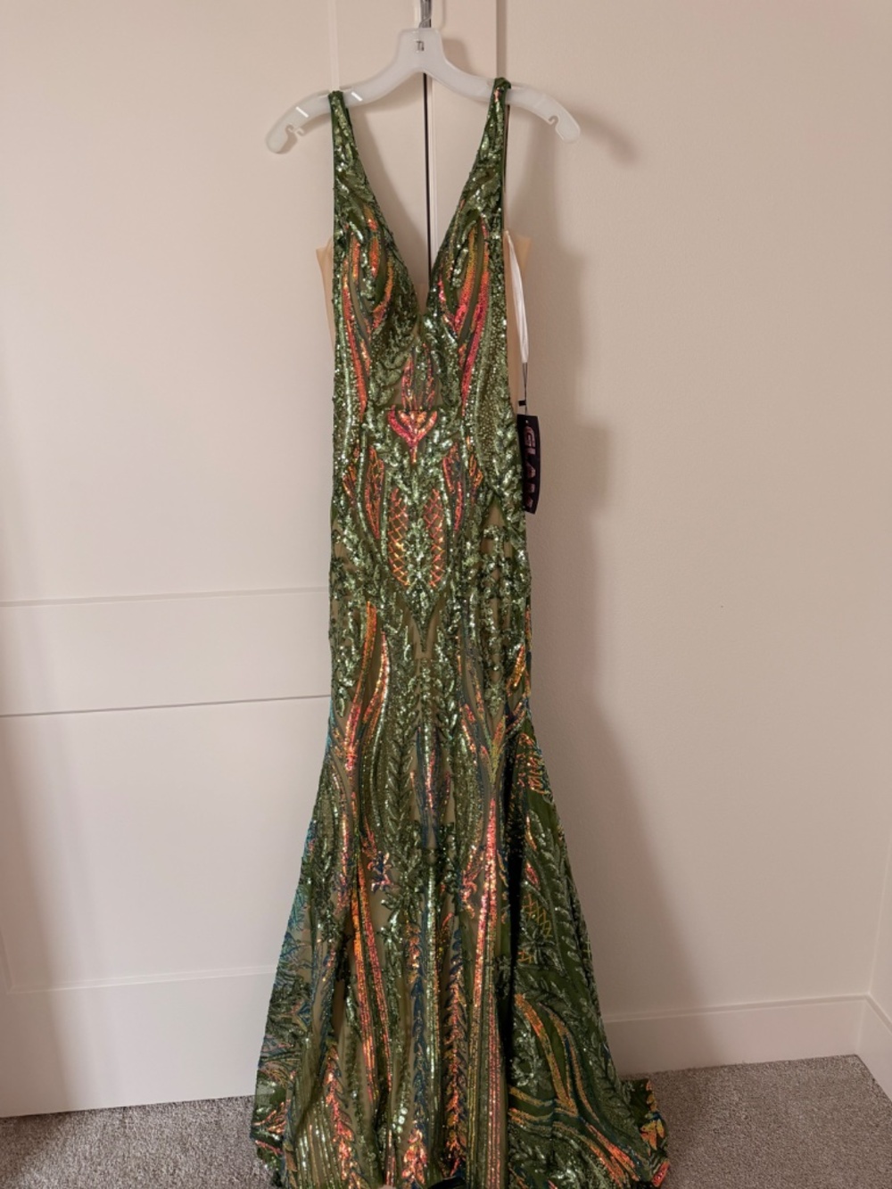 Prom Dress - Picture 4 of 7